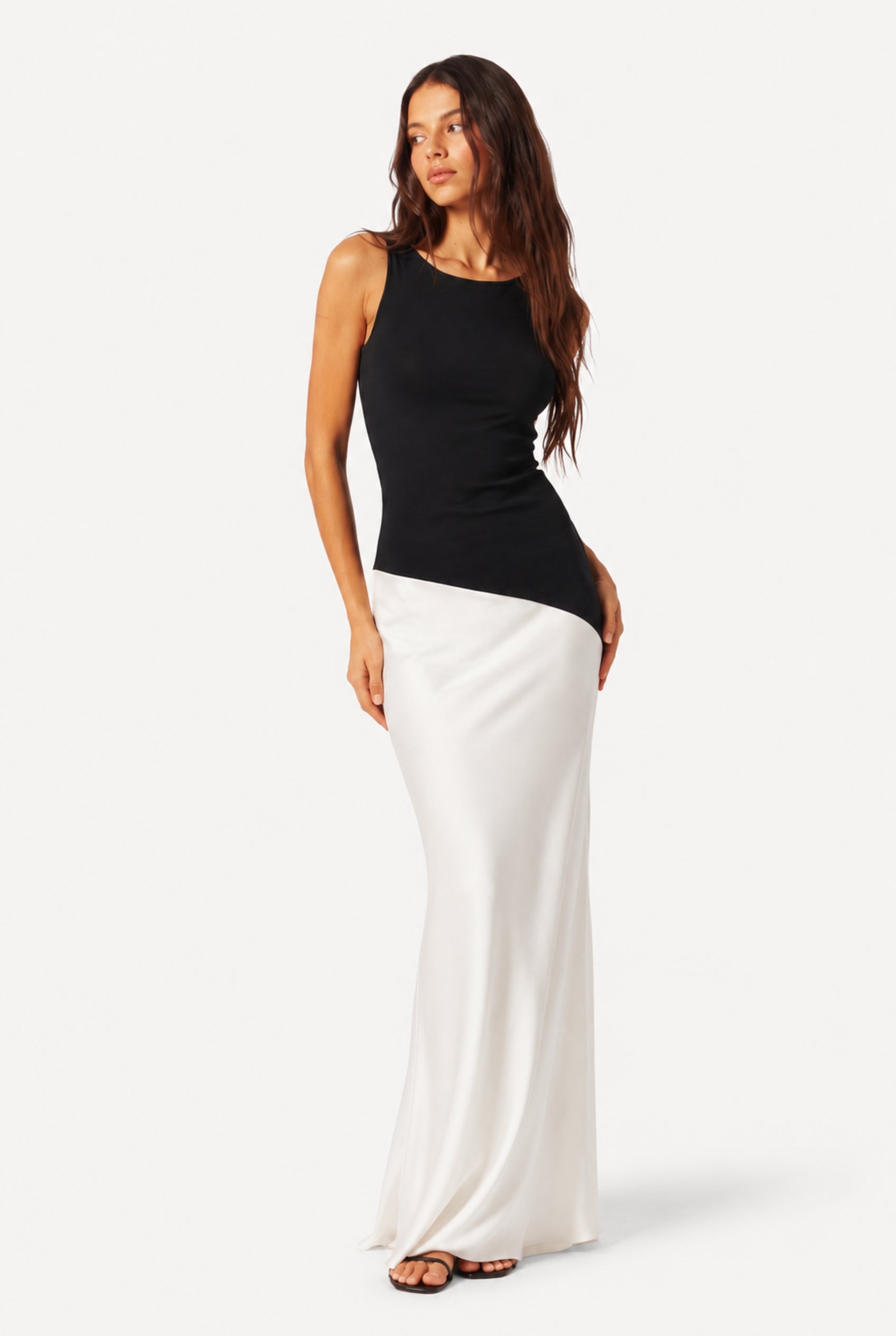 Kaia Asymmetric Top
