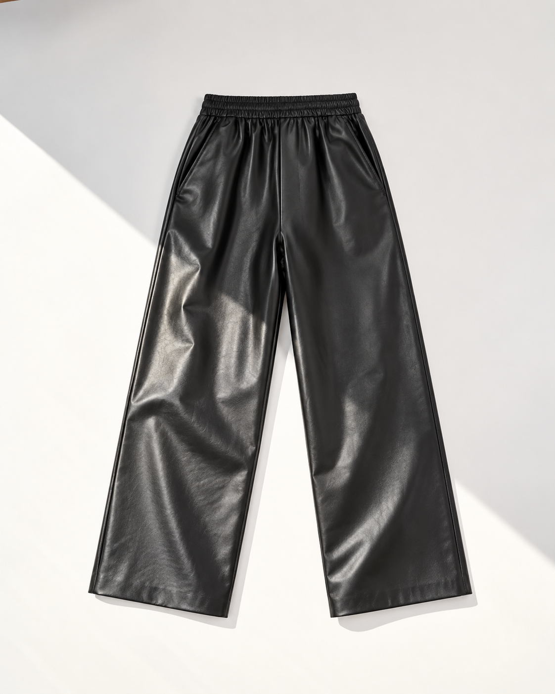Noiré Leather Set (Black)